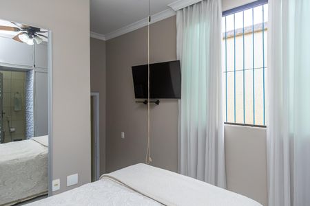 Casa à venda com 157m², 3 quartos e 3 vagas Casa à venda com 157m², 3 quartos e 3 vagasSuíte