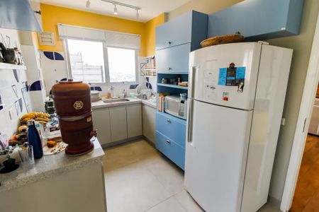 Apartamento à venda com 107m², 3 quartos e 2 vagas Apartamento à venda com 107m², 3 quartos e 2 vagasCozinha