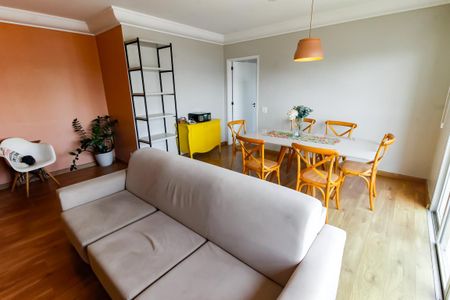 Apartamento à venda com 107m², 3 quartos e 2 vagas Apartamento à venda com 107m², 3 quartos e 2 vagasSala