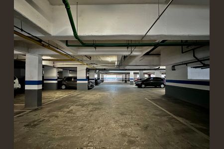 Apartamento à venda com 84m², 2 quartos e 2 vagas Apartamento à venda com 84m², 2 quartos e 2 vagasGaragem