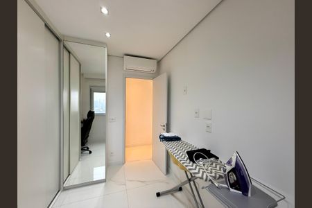 Apartamento à venda com 84m², 2 quartos e 2 vagas Apartamento à venda com 84m², 2 quartos e 2 vagasQuarto