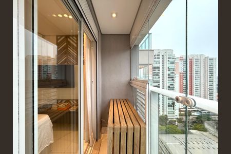 Apartamento à venda com 84m², 2 quartos e 2 vagas Apartamento à venda com 84m², 2 quartos e 2 vagasSacada Suíte