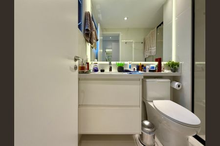 Apartamento à venda com 84m², 2 quartos e 2 vagas Apartamento à venda com 84m², 2 quartos e 2 vagasBanheiro Suíte