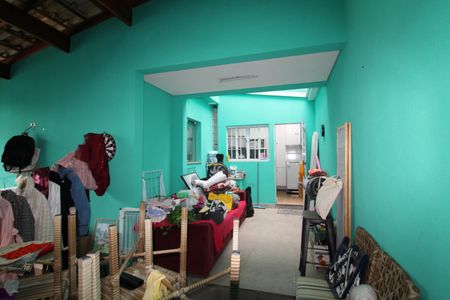 Casa à venda com 150m², 3 quartos e 2 vagasGaragem