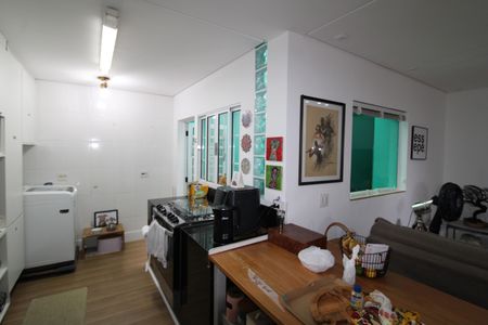Casa à venda com 150m², 3 quartos e 2 vagasSala/Cozinha