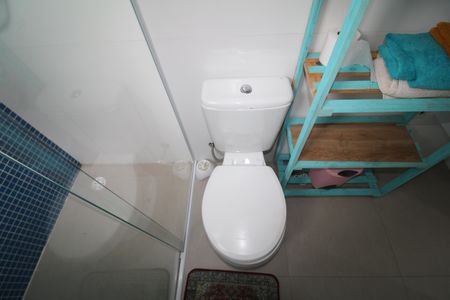 Casa à venda com 150m², 3 quartos e 2 vagasBanheiro 1