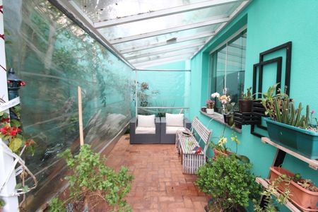 Casa à venda com 150m², 3 quartos e 2 vagasGaragem