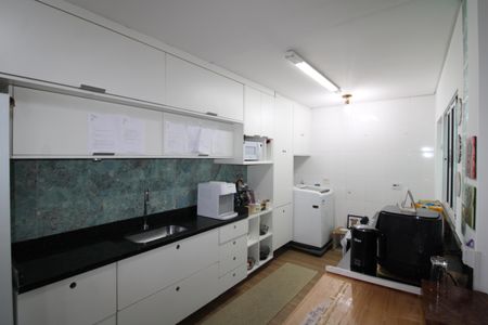 Casa à venda com 150m², 3 quartos e 2 vagasSala/Cozinha