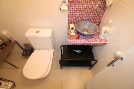 Casa à venda com 150m², 3 quartos e 2 vagasLavabo