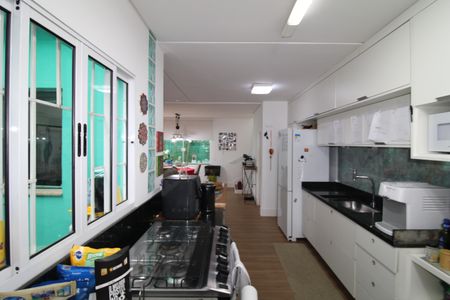 Casa à venda com 150m², 3 quartos e 2 vagasSala/Cozinha