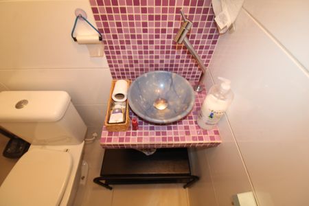 Casa à venda com 150m², 3 quartos e 2 vagasLavabo