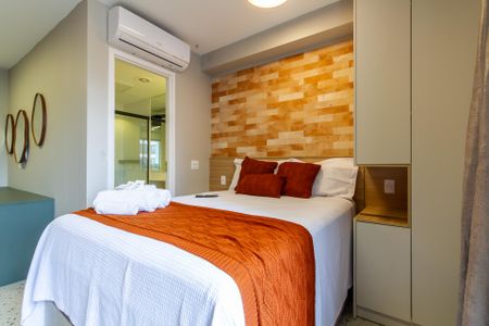 Quarto de kitnet/studio à venda com 1 quarto, 25m² em Jardim das Acacias, São Paulo