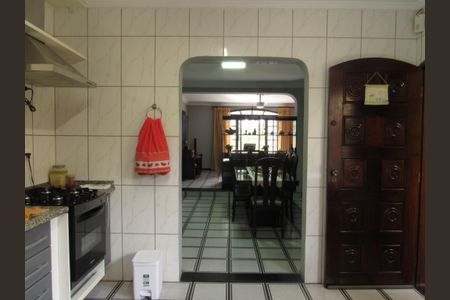 Casa à venda com 245m², 4 quartos e 3 vagasCozinha