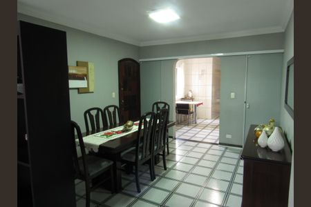 Casa à venda com 245m², 4 quartos e 3 vagasSala de Jantar