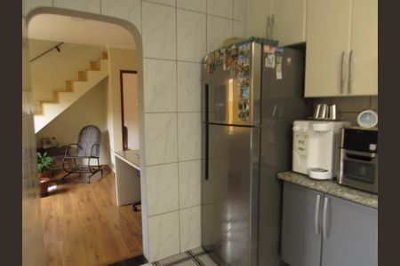 Casa à venda com 245m², 4 quartos e 3 vagasCozinha