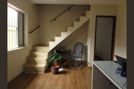 Casa à venda com 245m², 4 quartos e 3 vagasEscritório