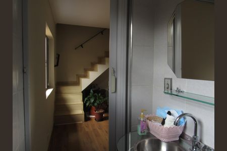 Casa à venda com 245m², 4 quartos e 3 vagasBanheiro Social 2