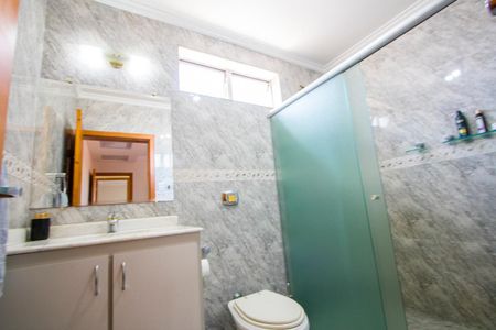 Casa à venda com 135m², 2 quartos e 2 vagas Casa à venda com 135m², 2 quartos e 2 vagasBanheiro Suíte 2