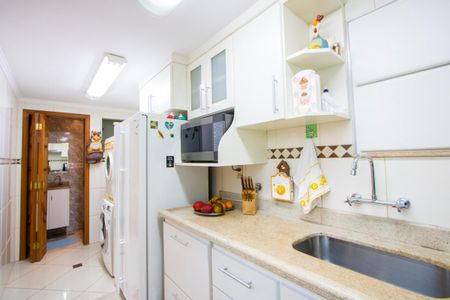 Casa à venda com 135m², 2 quartos e 2 vagas Casa à venda com 135m², 2 quartos e 2 vagasCozinha