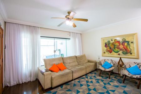 Casa à venda com 135m², 2 quartos e 2 vagas Casa à venda com 135m², 2 quartos e 2 vagasSala da estar