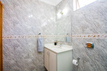 Casa à venda com 135m², 2 quartos e 2 vagas Casa à venda com 135m², 2 quartos e 2 vagasBanheiro Suíte 2