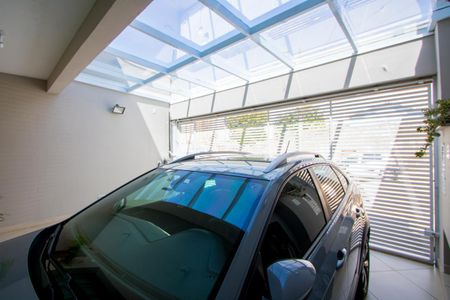 Casa à venda com 135m², 2 quartos e 2 vagas Casa à venda com 135m², 2 quartos e 2 vagasGaragem