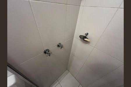 Apartamento à venda com 60m², 2 quartos e 1 vaga Apartamento à venda com 60m², 2 quartos e 1 vagaBanheiro Social