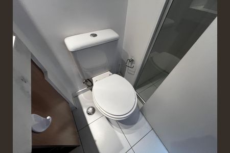 Apartamento à venda com 60m², 2 quartos e 1 vaga Apartamento à venda com 60m², 2 quartos e 1 vagaBanheiro Social