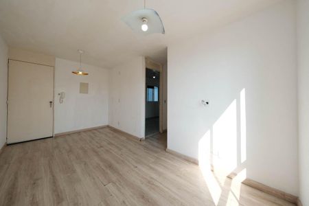 Sala de apartamento para alugar com 2 quartos, 58m² em Vila Silvia, São Paulo