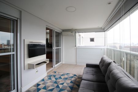 Varanda de apartamento à venda com 1 quarto, 54m² em Vila Nova Conceição, São Paulo