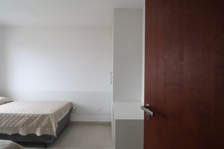 Apartamento para alugar com 120m², 3 quartos e 2 vagasQuarto