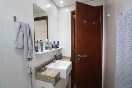 Apartamento para alugar com 120m², 3 quartos e 2 vagasBanheiro Suíte