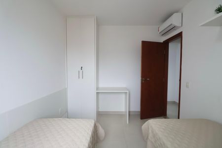 Apartamento para alugar com 120m², 3 quartos e 2 vagasQuarto