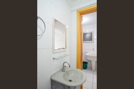 Apartamento à venda com 127m², 3 quartos e 2 vagasBanheiro de Serviço