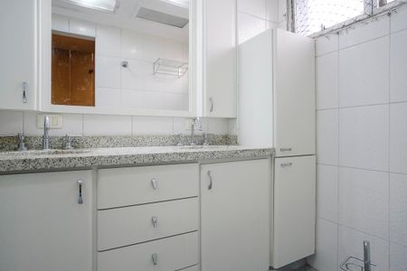 Apartamento à venda com 127m², 3 quartos e 2 vagasBanheiro da suíte