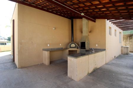 Apartamento para alugar com 47m², 2 quartos e 1 vagaÁrea comum - Churrasqueira