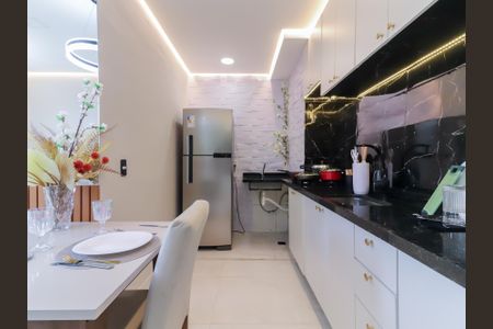 Apartamento à venda com 35m², 2 quartos e sem vagaCozinha e Área de Serviço