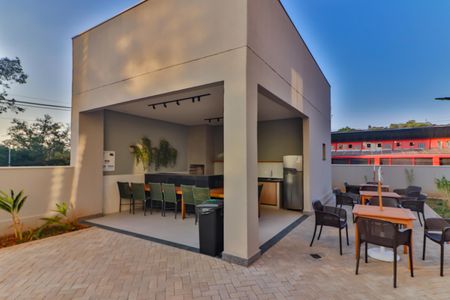 Apartamento à venda com 35m², 2 quartos e sem vagaÁrea comum - Churrasqueira