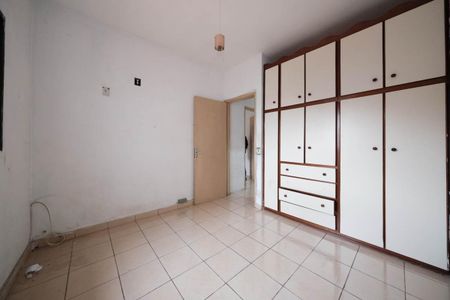 Casa à venda com 82m², 2 quartos e 2 vagasQuarto 1