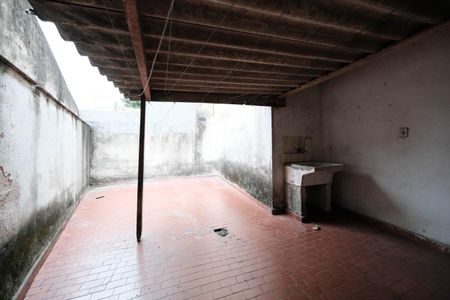 Casa à venda com 82m², 2 quartos e 2 vagasÁrea de Serviço