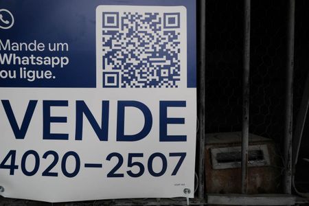 Casa à venda com 82m², 2 quartos e 2 vagasPlaquinha