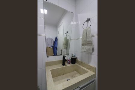 Apartamento à venda com 78m², 3 quartos e 2 vagasBanheiro Social