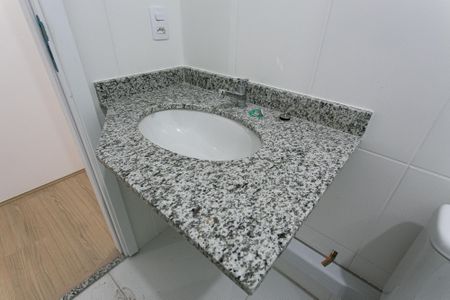 Apartamento para alugar com 65m², 3 quartos e 1 vaga Apartamento para alugar com 65m², 3 quartos e 1 vagaBanheiro Social