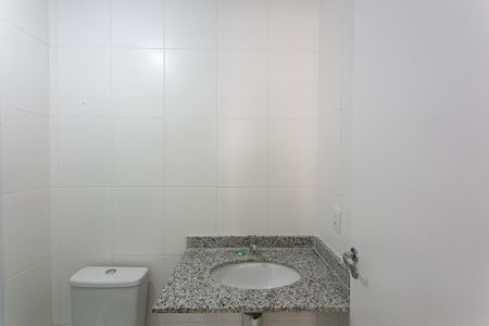 Apartamento para alugar com 65m², 3 quartos e 1 vaga Apartamento para alugar com 65m², 3 quartos e 1 vagaBanheiro da Suíte
