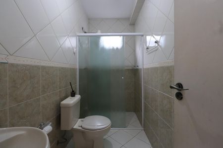 Casa à venda com 230m², 2 quartos e 1 vagaBanheiro Social