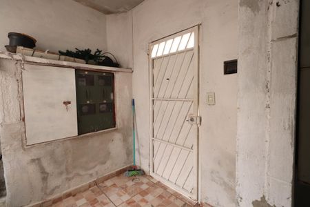 Casa à venda com 230m², 2 quartos e 1 vagaEntrada