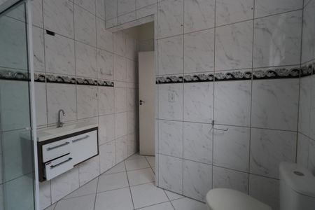 Casa à venda com 230m², 2 quartos e 1 vagaBanheiro da Suíte