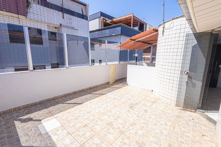 Apartamento à venda com 120m², 3 quartos e 1 vaga Apartamento à venda com 120m², 3 quartos e 1 vagaCobertura