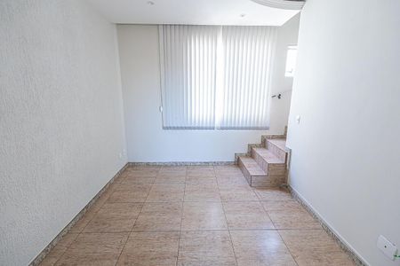 Sala de apartamento para alugar com 3 quartos, 120m² em Ouro Preto, Belo Horizonte