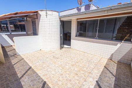 Apartamento à venda com 120m², 3 quartos e 1 vaga Apartamento à venda com 120m², 3 quartos e 1 vagaCobertura